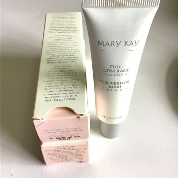 Mary Kay Full Coverage 404 New in box